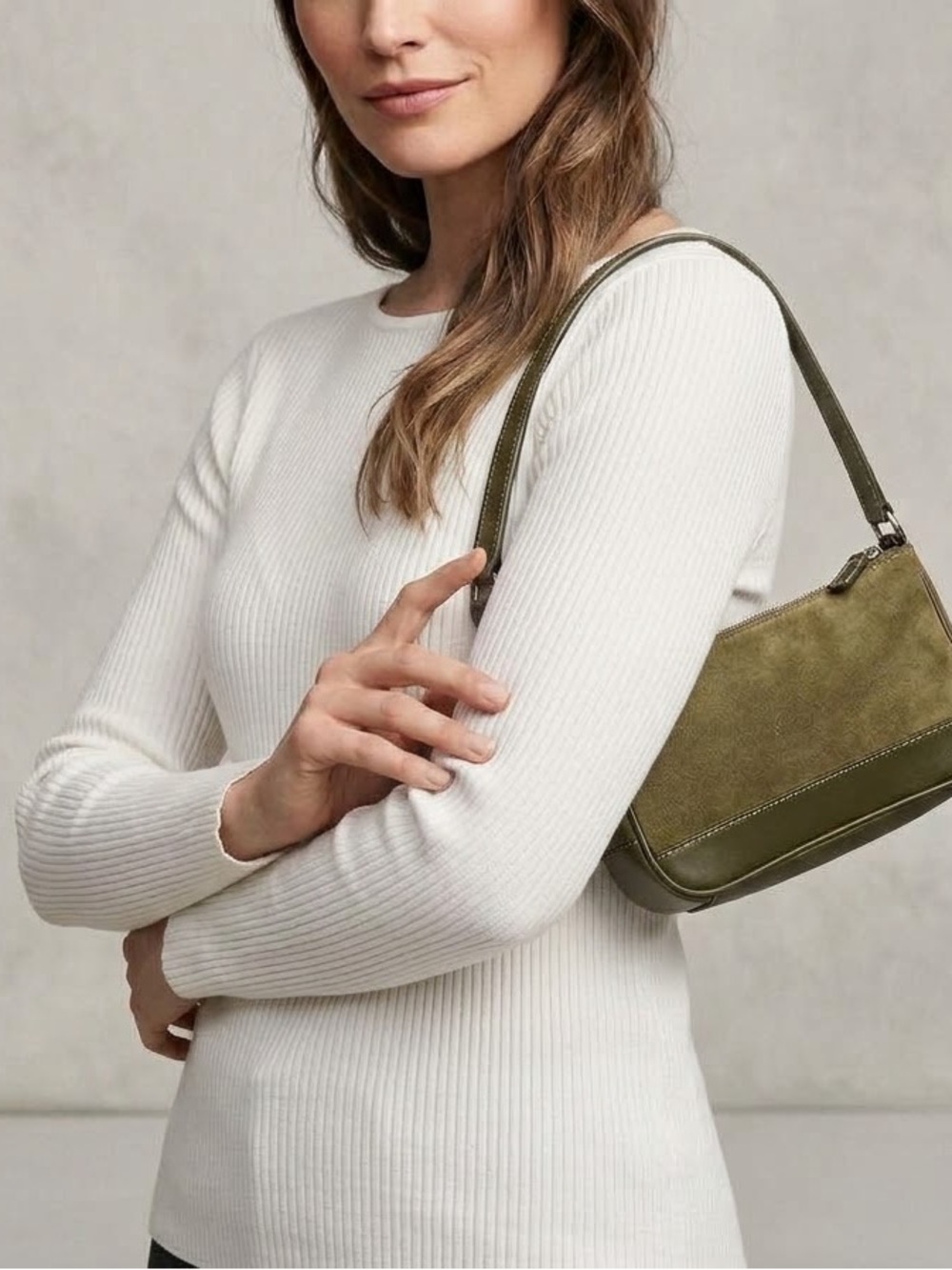 🌿✨ Vintage Coach Hampton Olive Green Suede Demi Bag ✨🌿